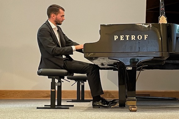 Recital fortepianowy pana Kamila Wrony